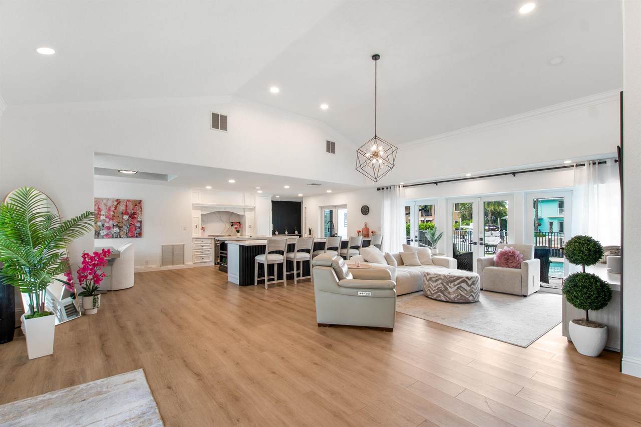 4030 25th Avenue - Photo 1
