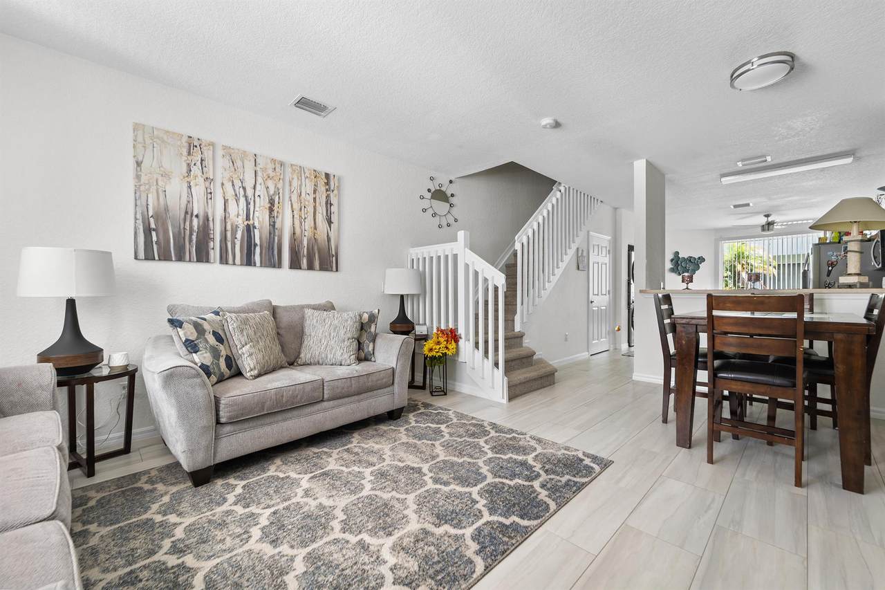 1947 Gardenia Ct Court - Photo 1