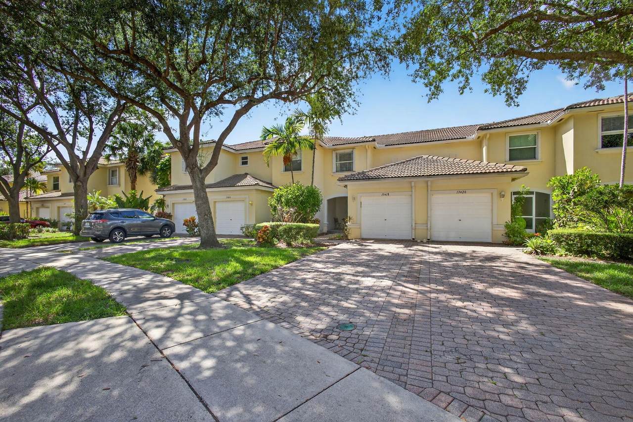 13418 Georgian Court - Photo 1