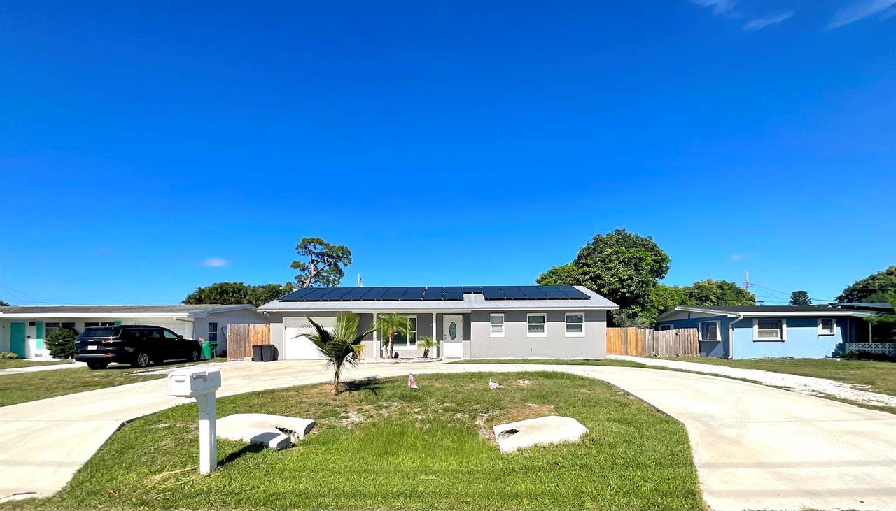 409 Oleander Avenue - Photo 1