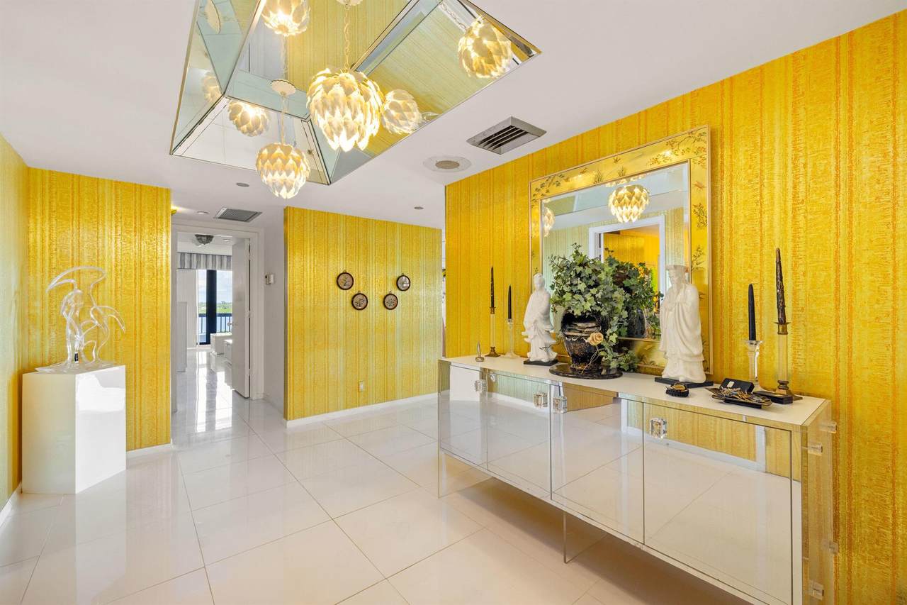 2660 Ocean Boulevard - Photo 1