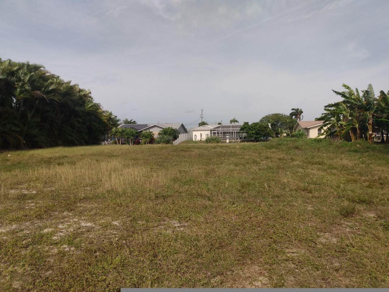 https://bt-photos.global.ssl.fastly.net/beaches/1280_boomver_1_R11101466-2.jpg