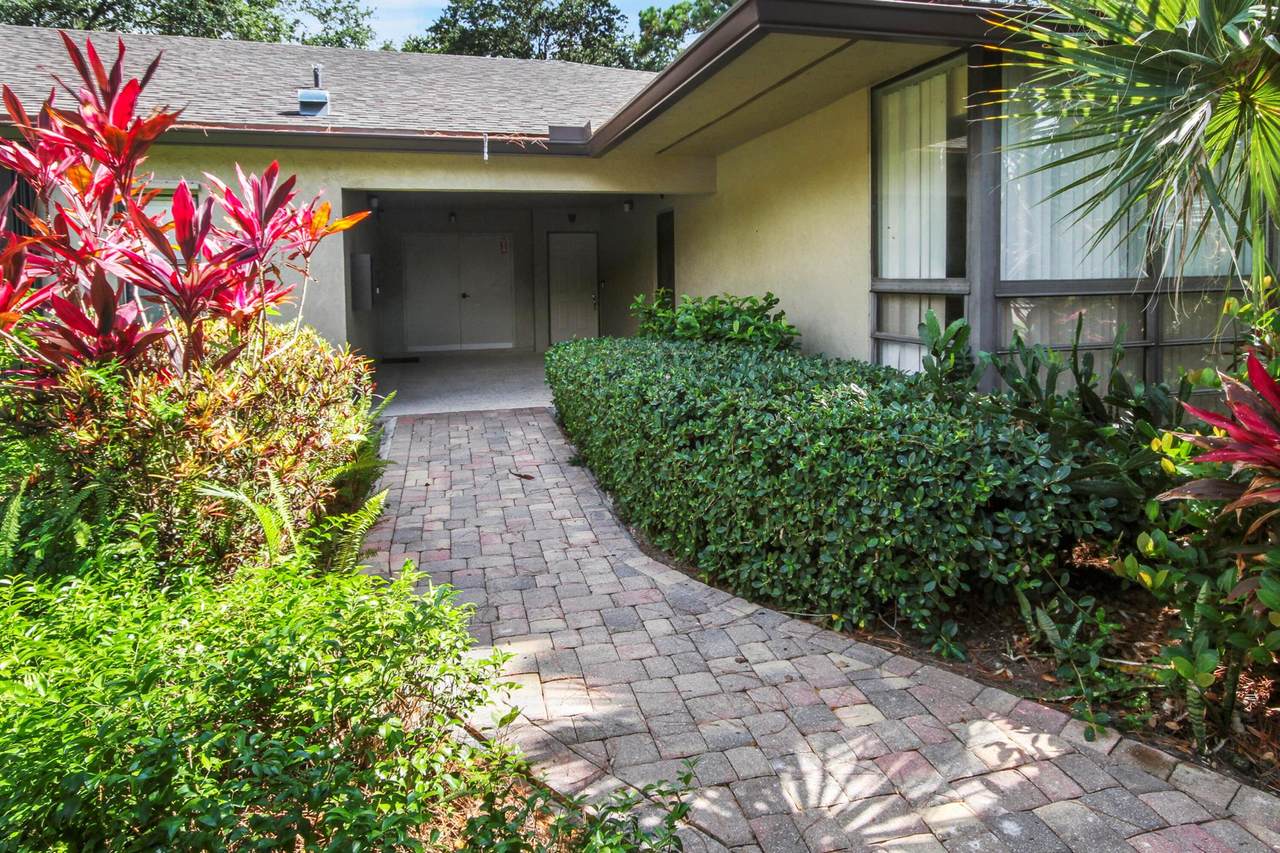 7507 Greenlake Way - Photo 1