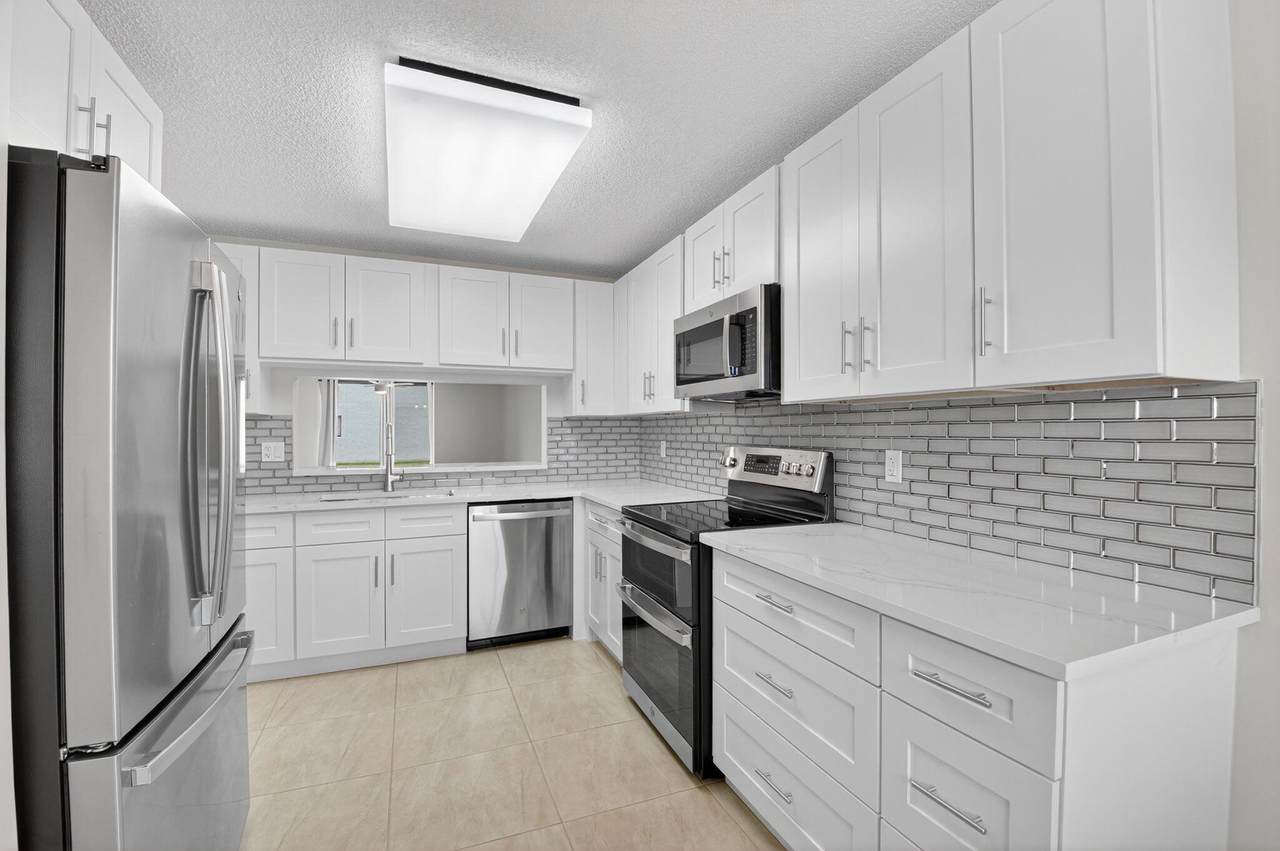 5574 Witney Drive - Photo 1