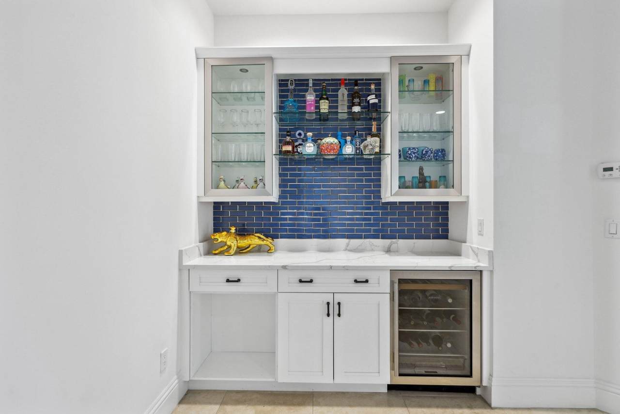 7406 27th Avenue - Photo 1