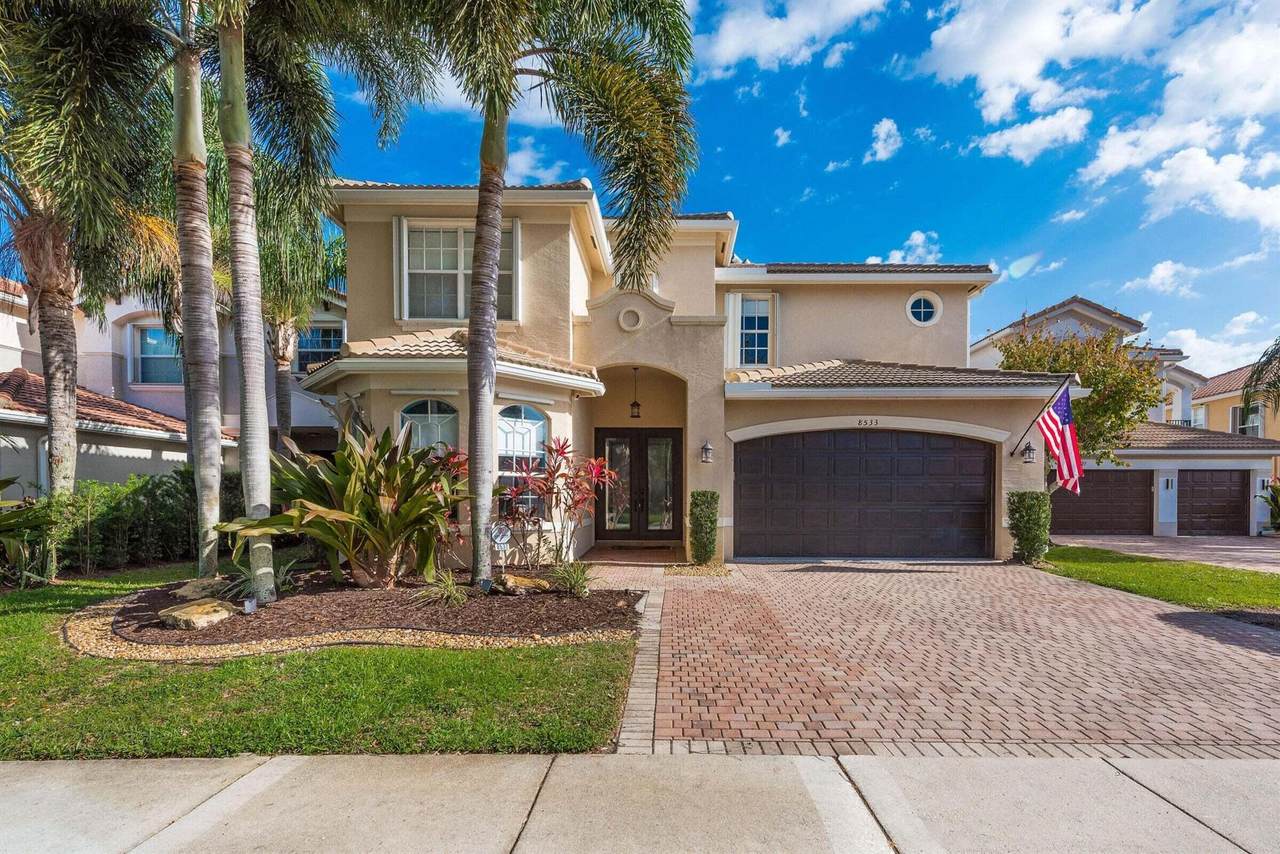 8533 Briar Rose Point - Photo 1