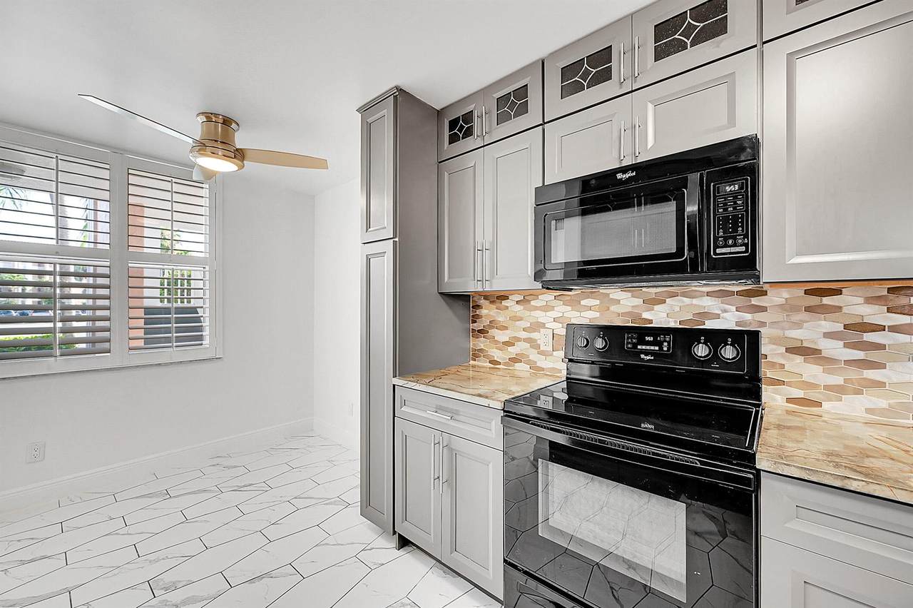 2602 103rd Avenue - Photo 1