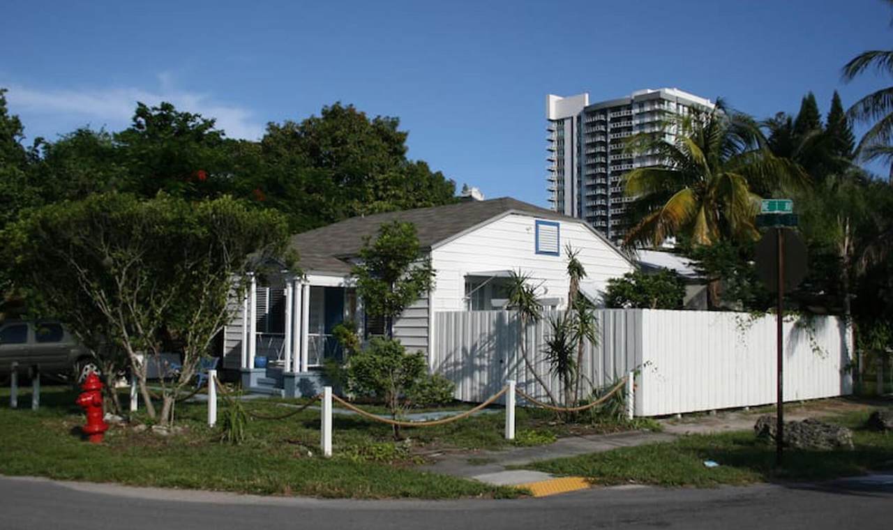 100 5th Street - Photo 1