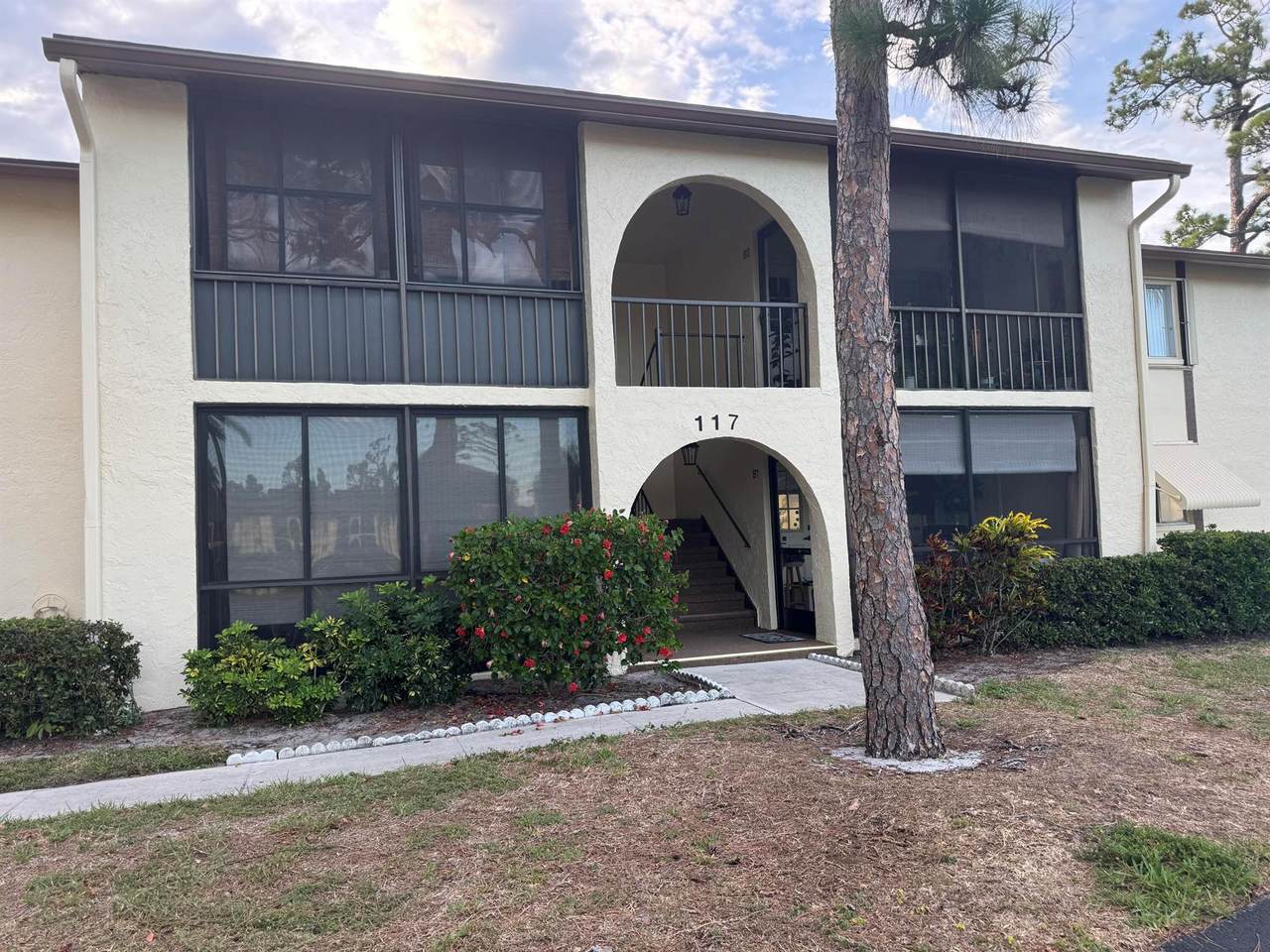 117 Lake Pine Circle - Photo 1