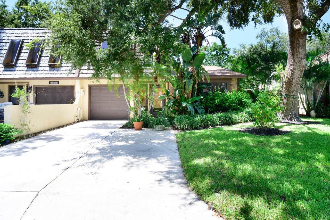 1085 Raintree Drive - Photo 1