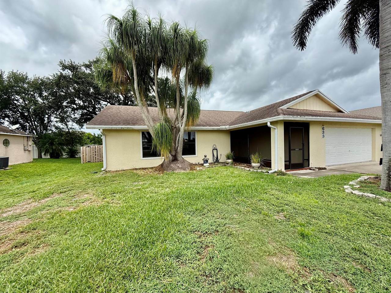633 Gailbreath Avenue - Photo 1