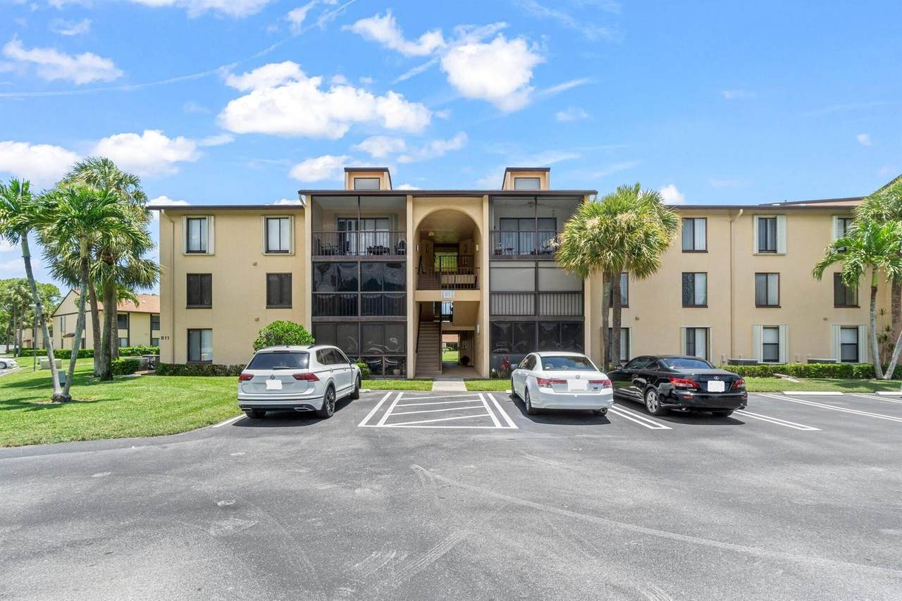 811 Sky Pine - Photo 1