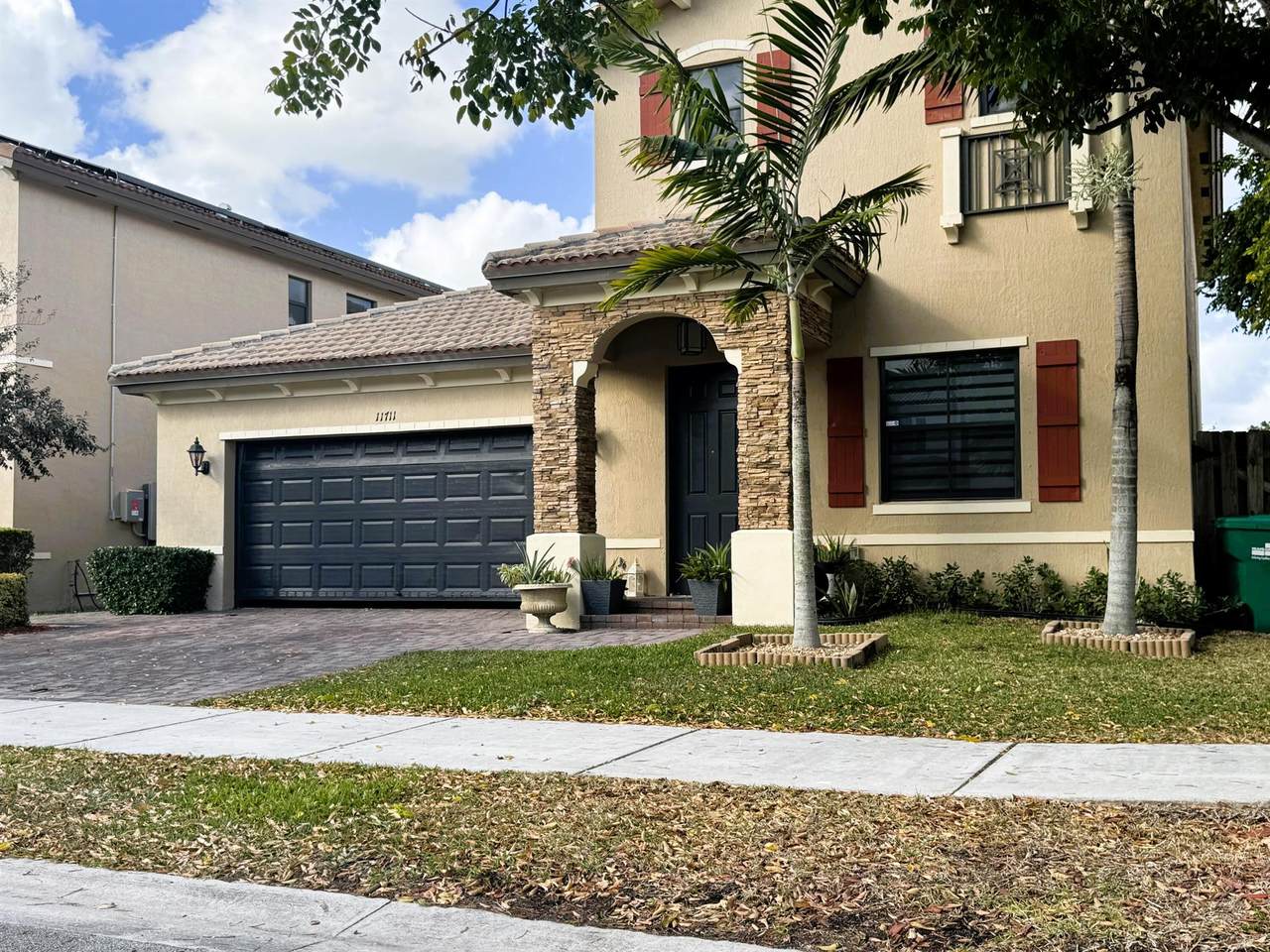 11711 234th - Photo 1