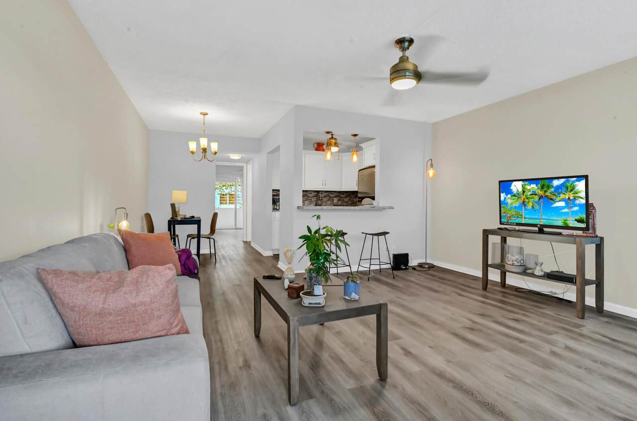 169 Oakridge L - Photo 1