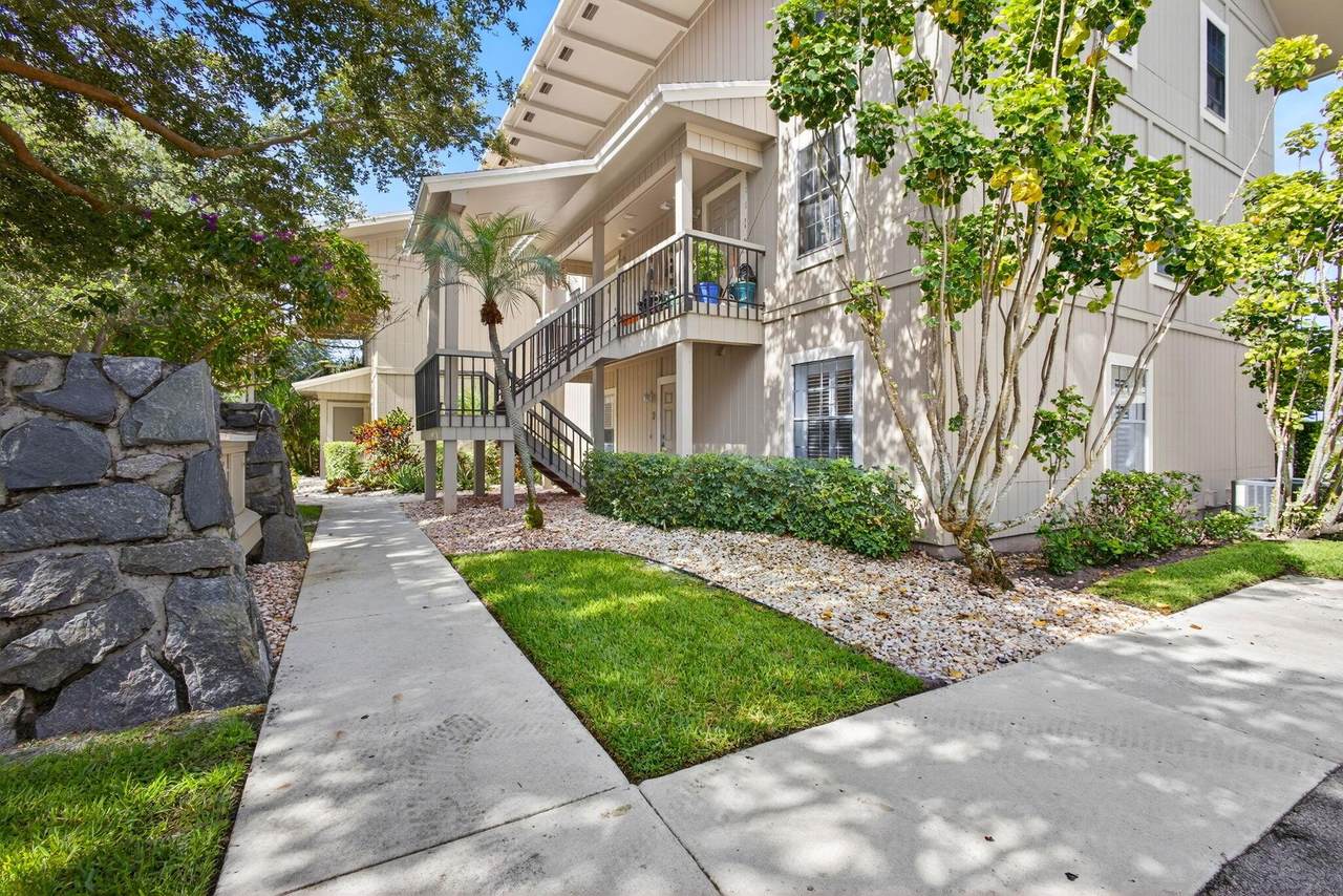 18390 Wood Haven Lane - Photo 1