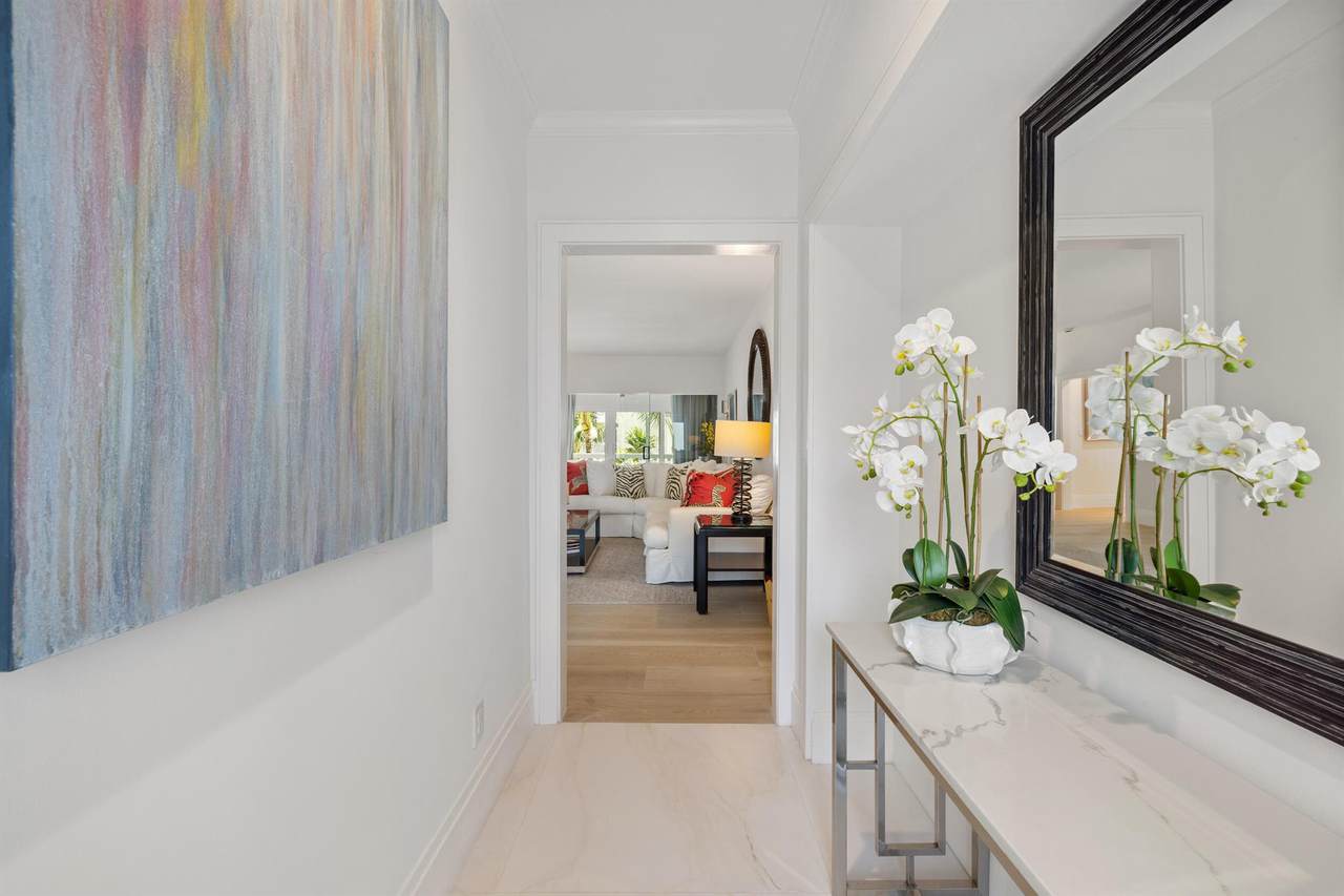 300 Ocean Boulevard - Photo 1