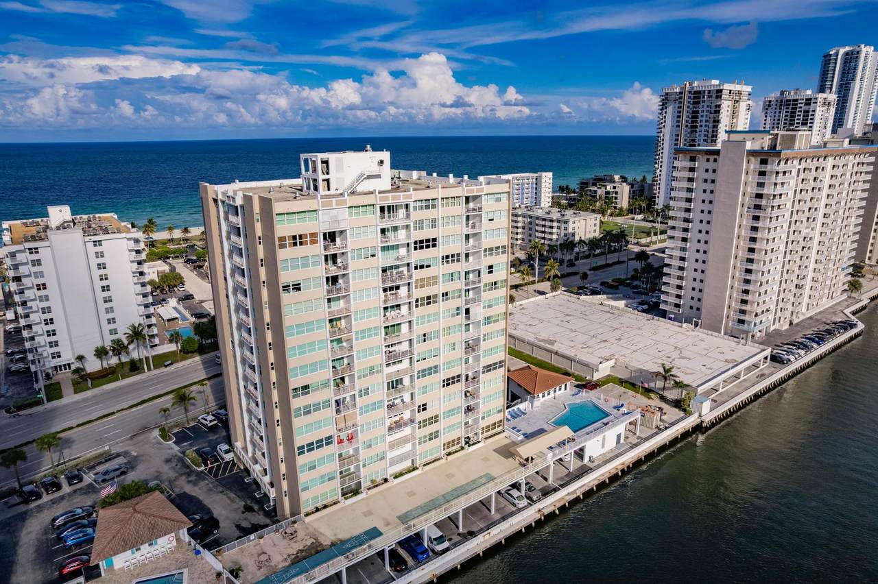 1410 Ocean Drive - Photo 1