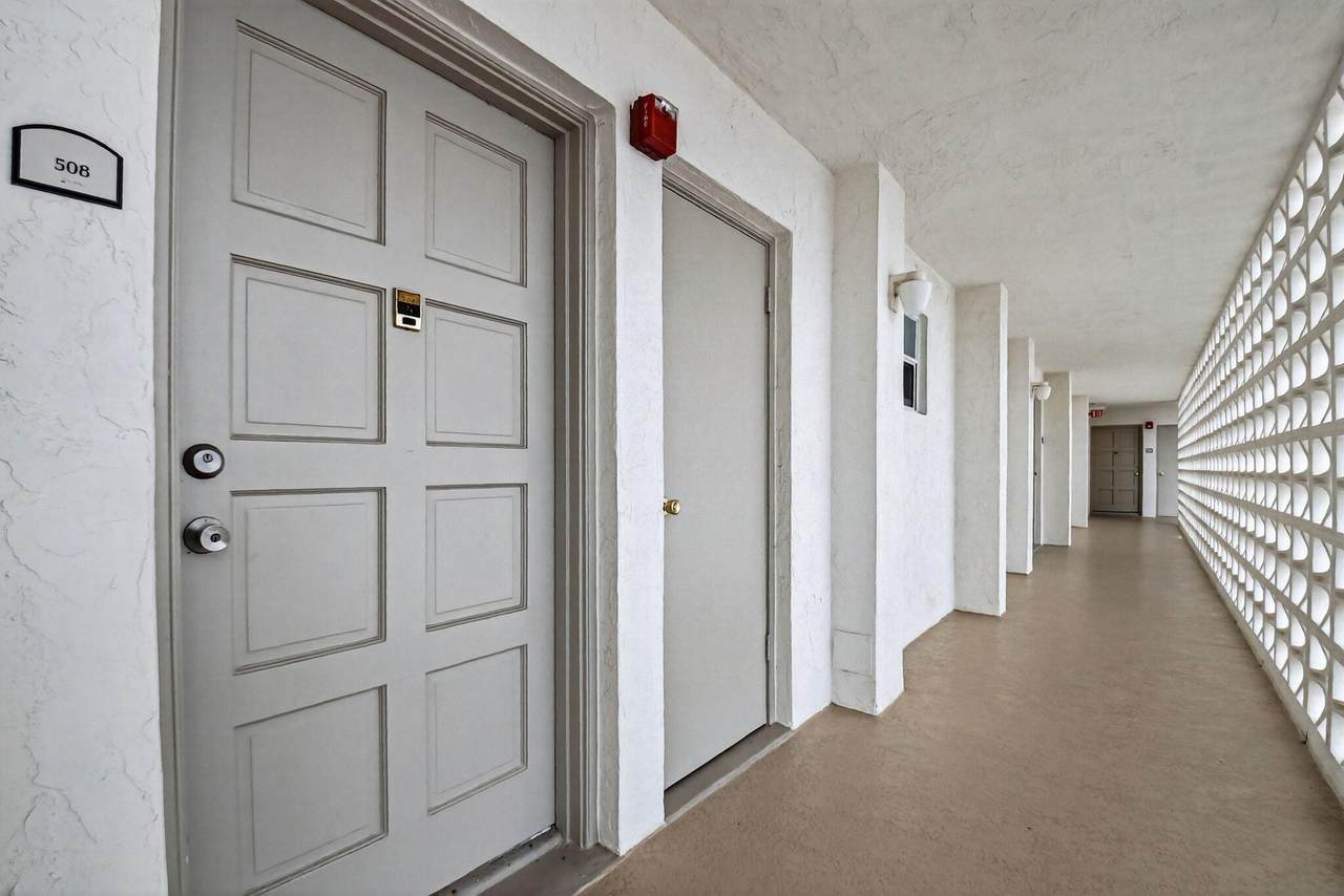 3570 Ocean Boulevard - Photo 1