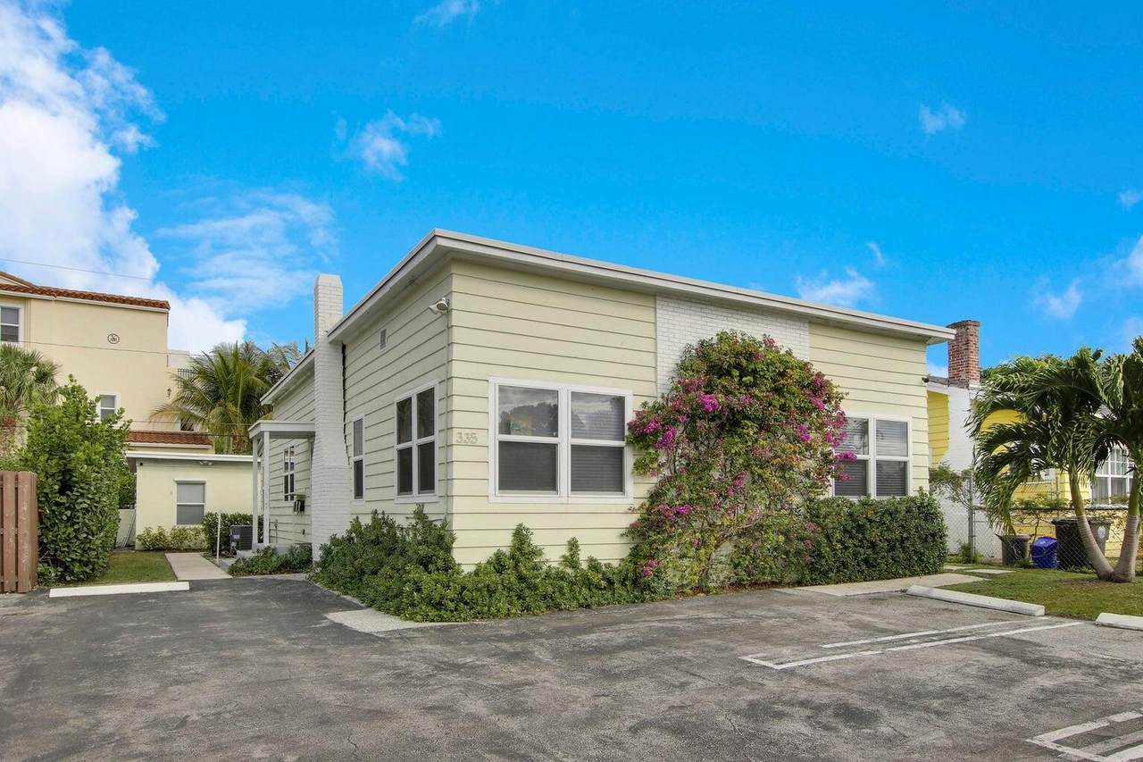 335 Kenilworth Boulevard - Photo 1
