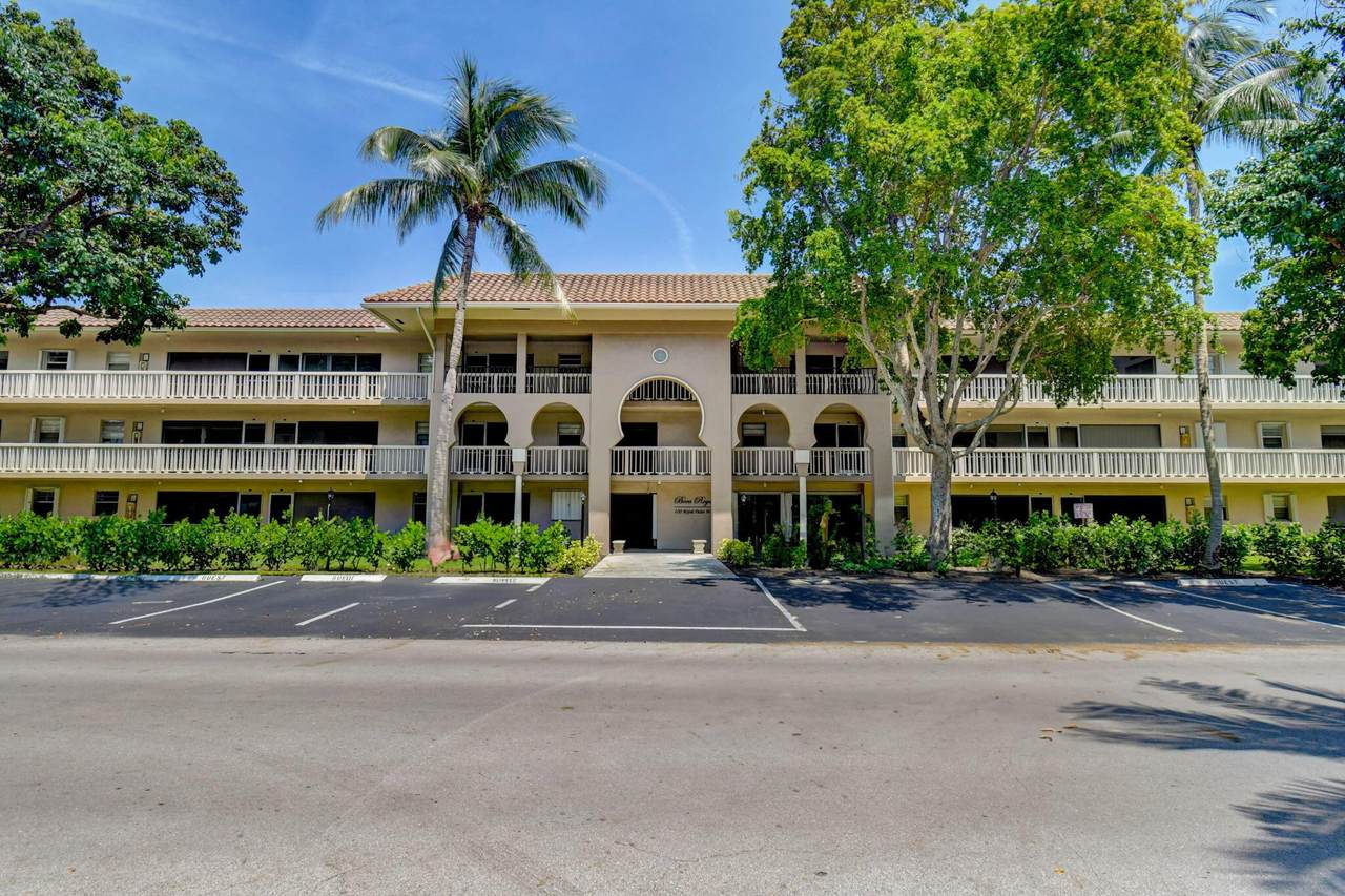 100 Royal Palm Way - Photo 1