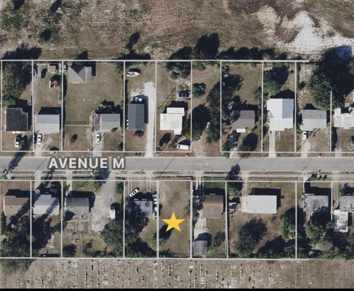 901 Avenue M - Photo 1