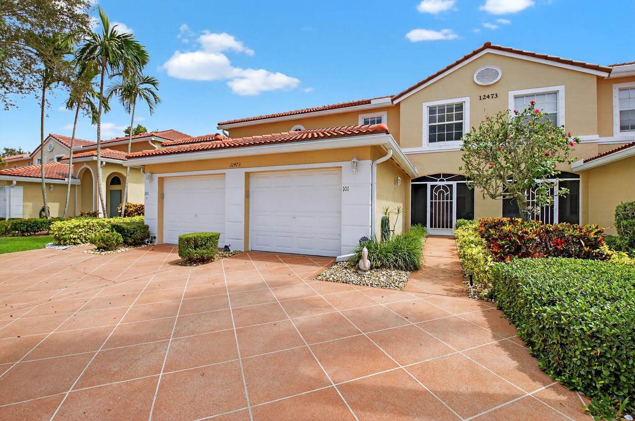 12473 Crystal Pointe Drive - Photo 1