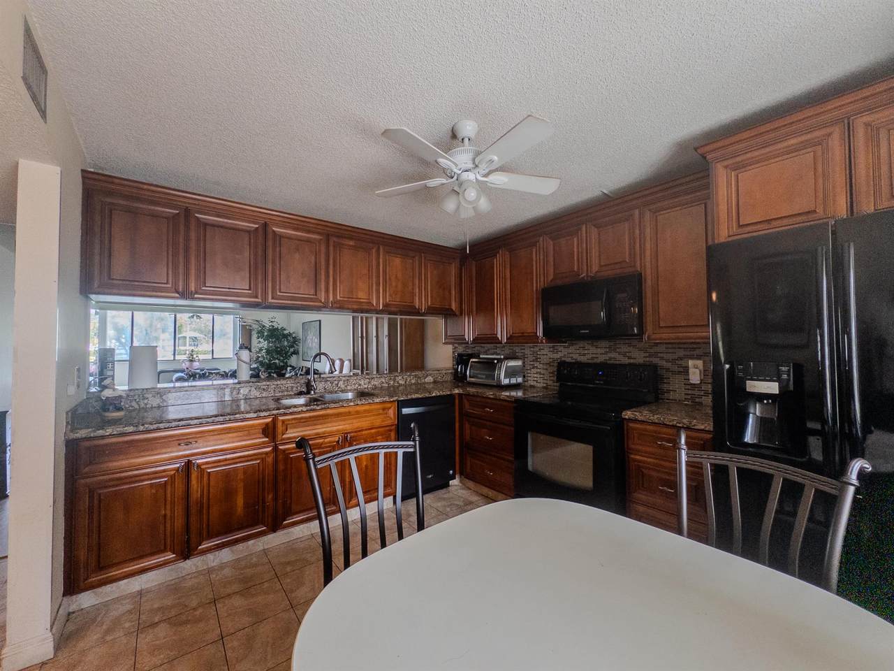 8030 Hampton Boulevard - Photo 1