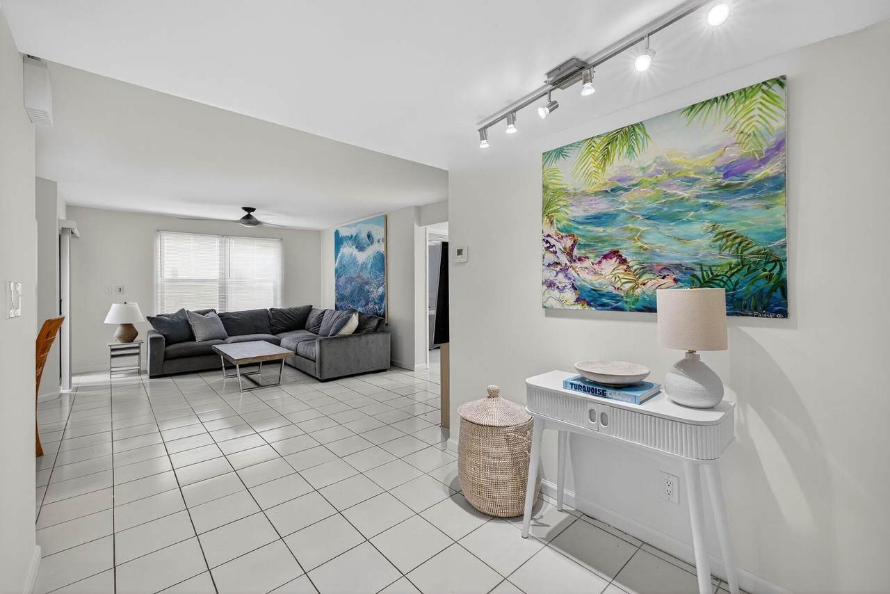 8451 Shadow Court - Photo 1