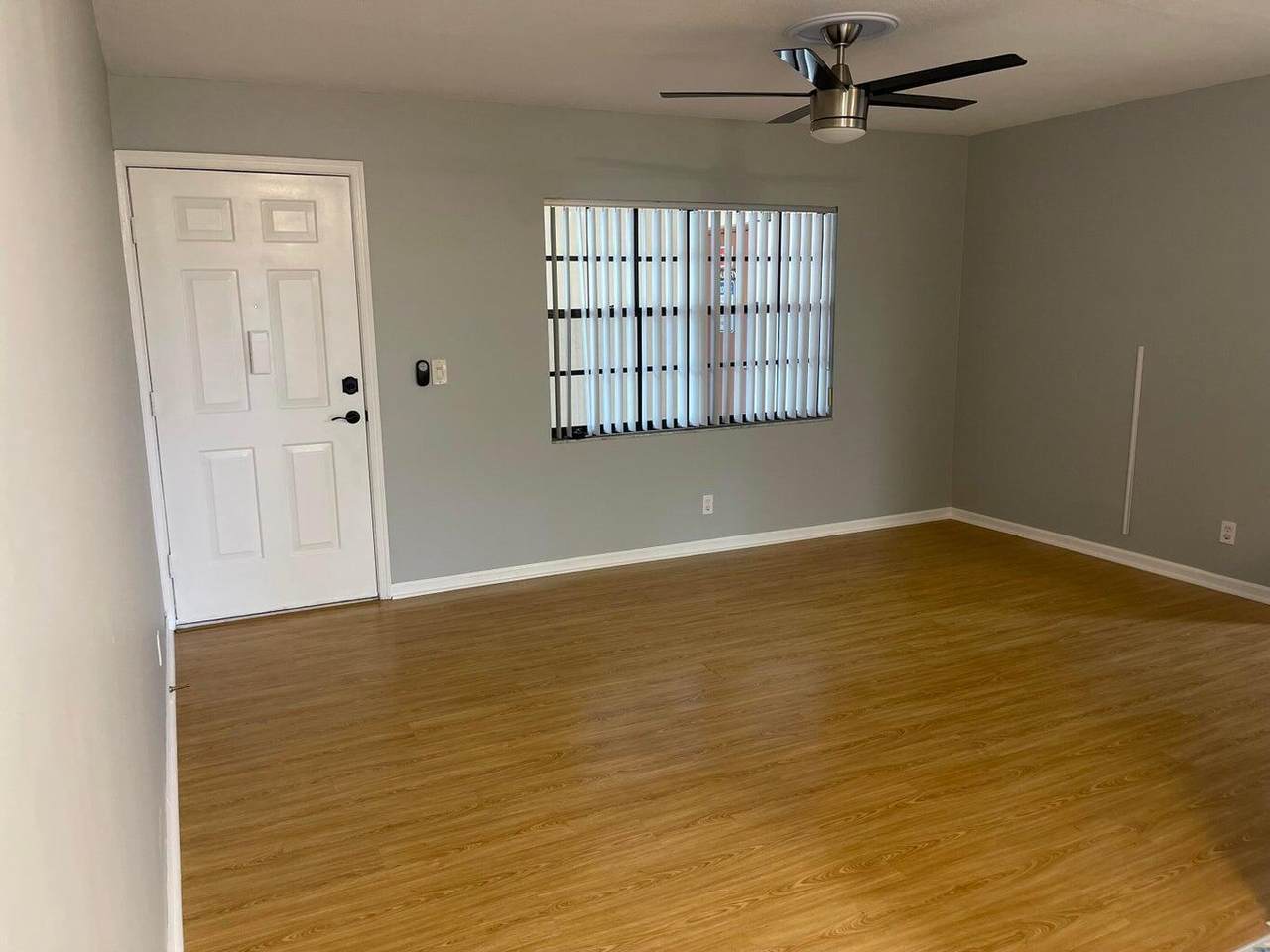 4237 Oak Terrace Drive - Photo 1