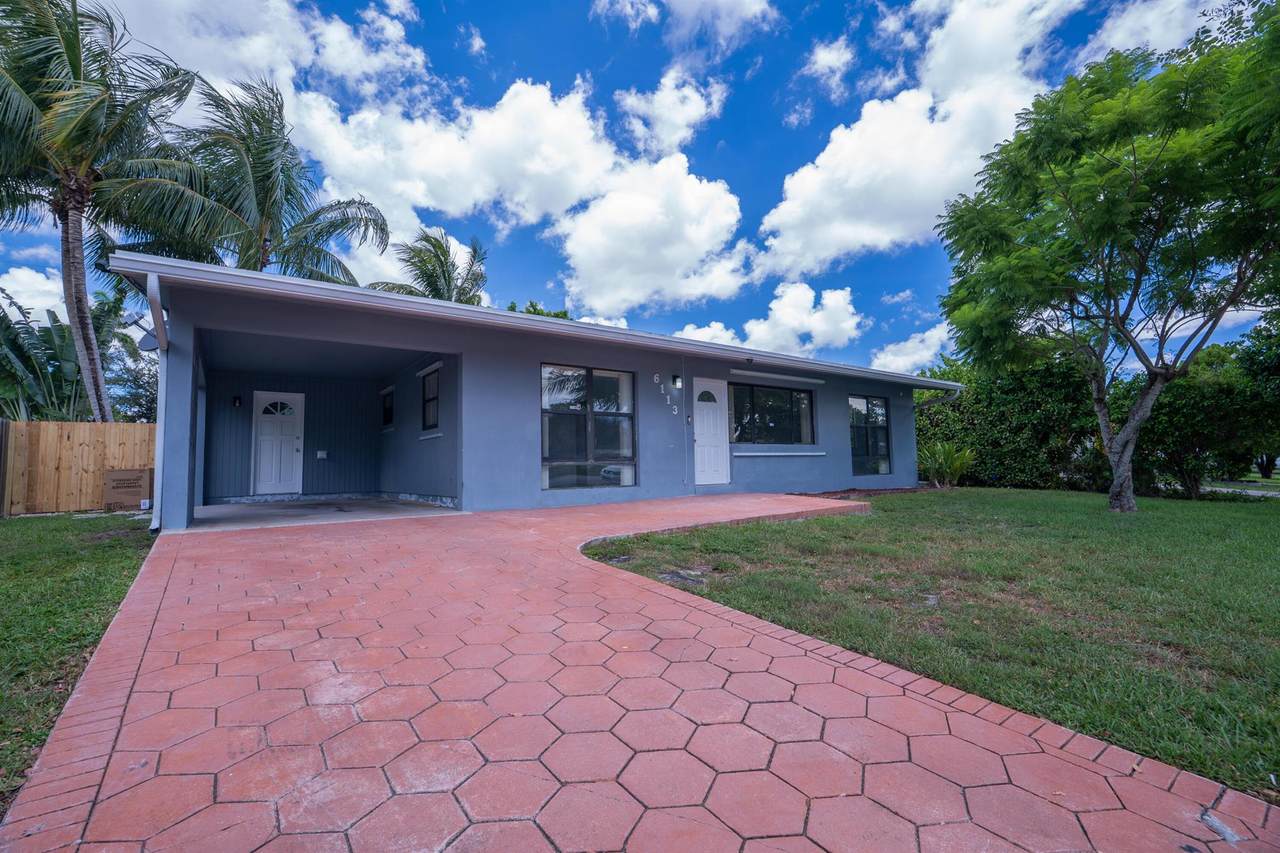6113 Royal Palm Boulevard - Photo 1