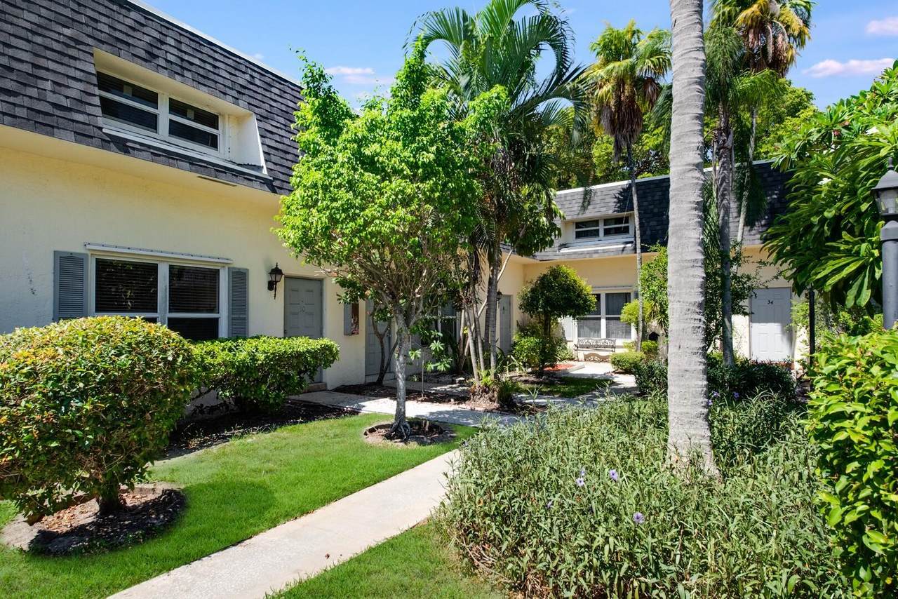 1945 4th Avenue - Photo 1