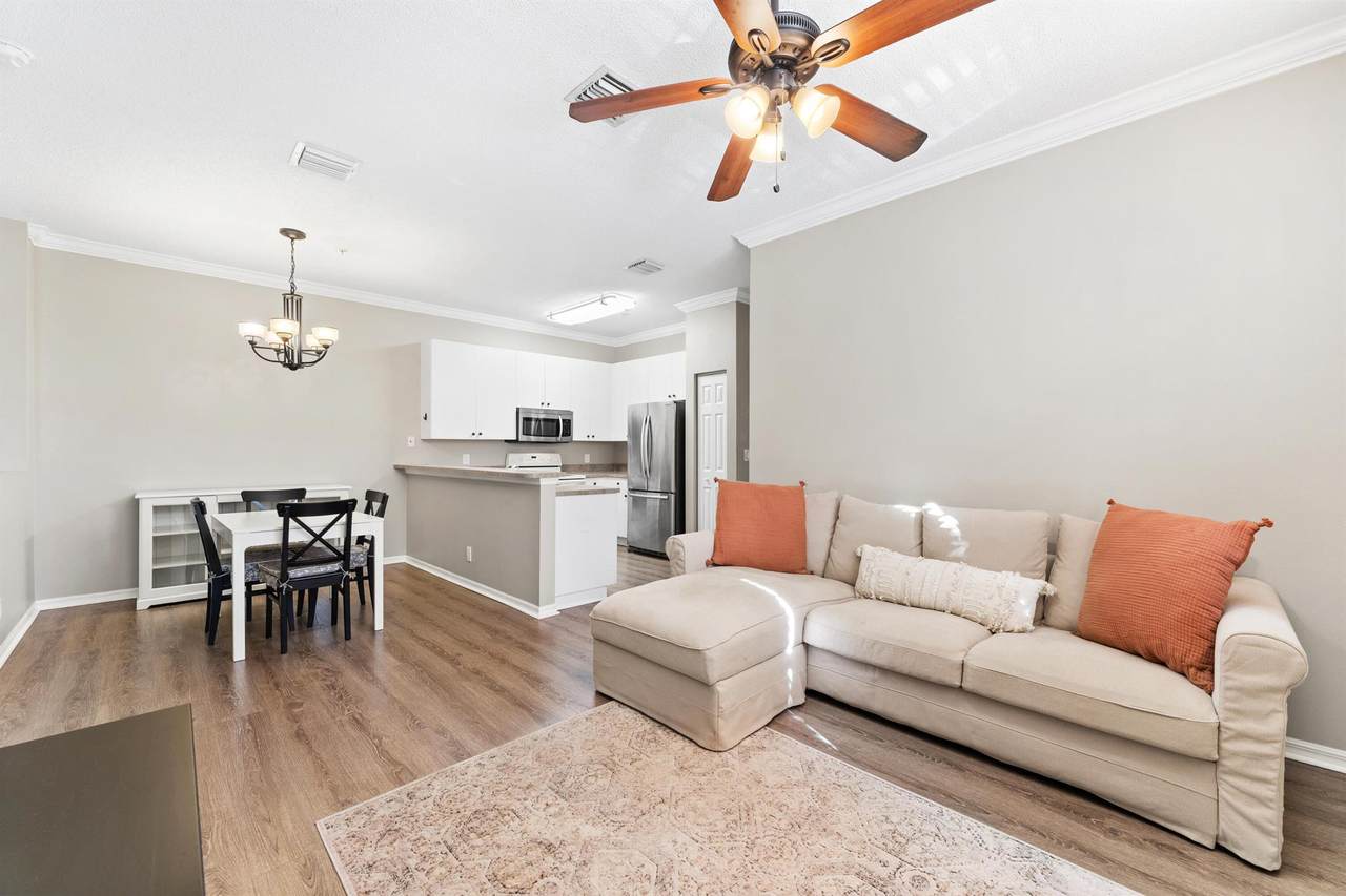 115 Lighthouse Circle - Photo 1