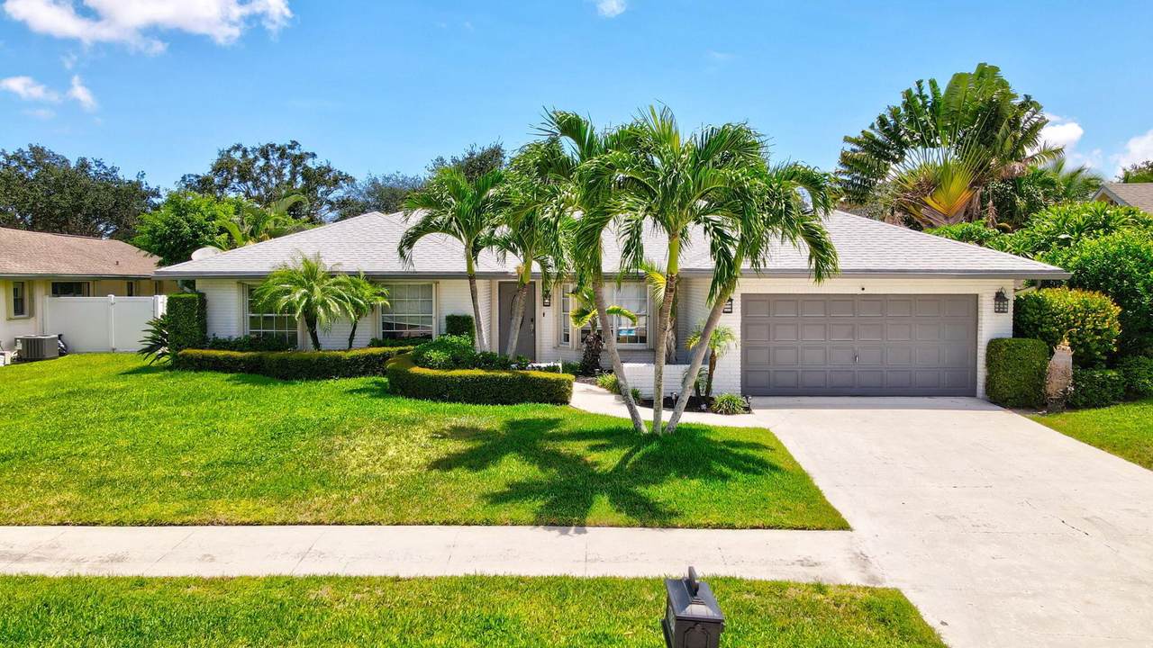 17634 Lake Park Road - Photo 1