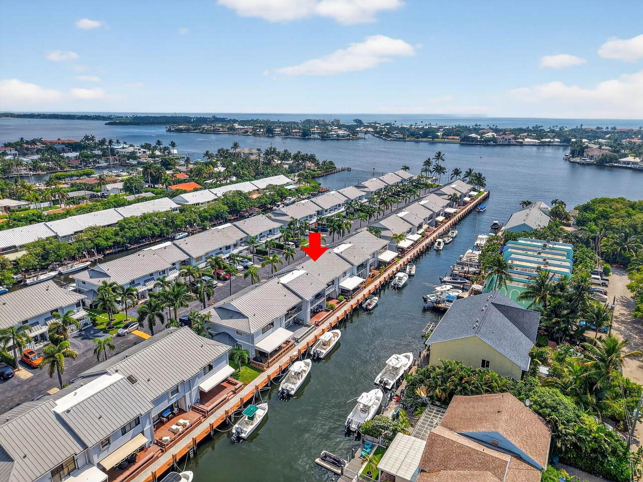 718 12th Terrace - Photo 1