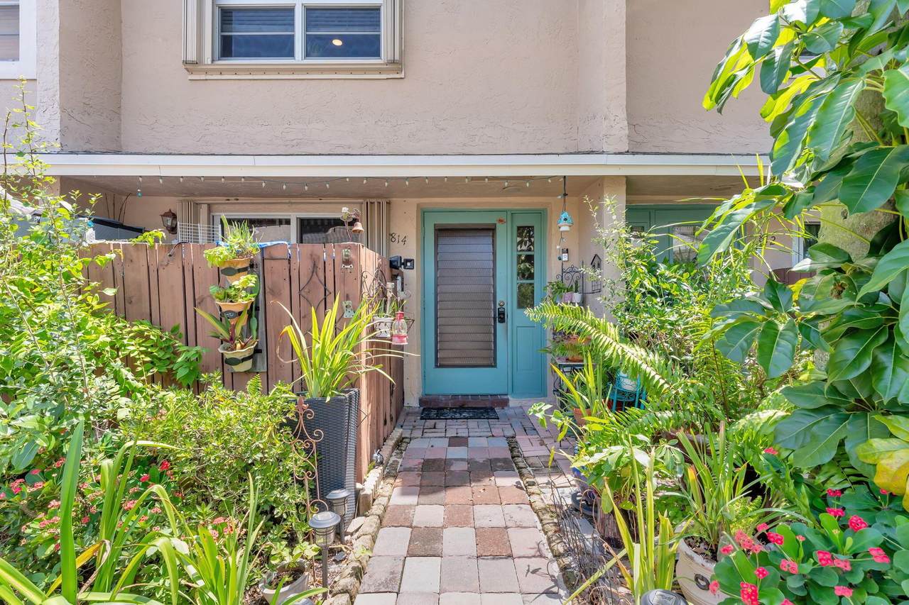 814 Banks Road - Photo 1