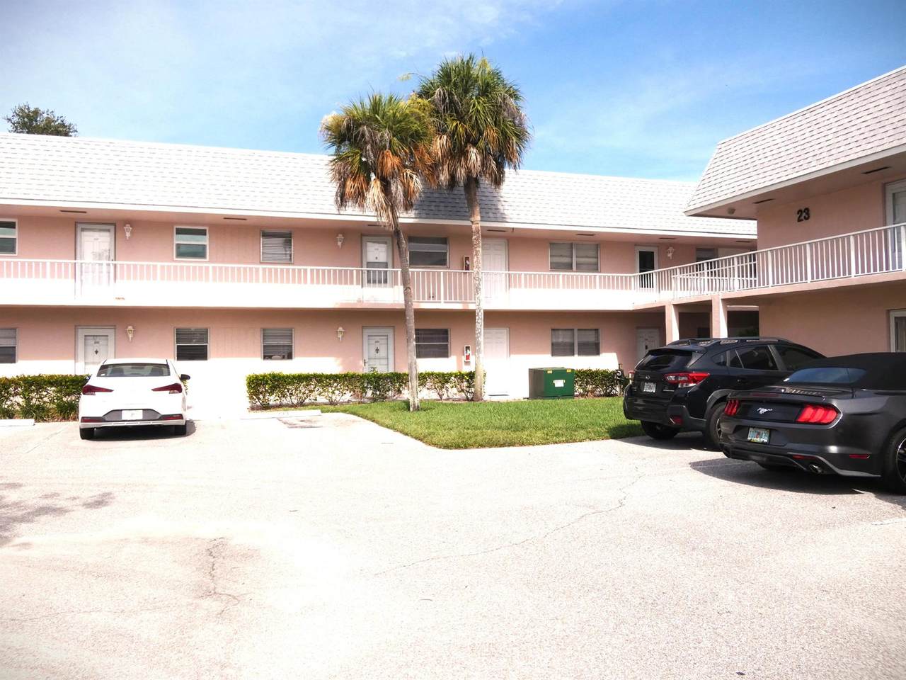 18081 Country Club Drive - Photo 1