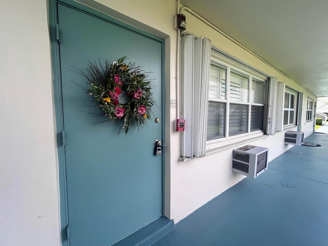 200 Horizons W - Photo 1