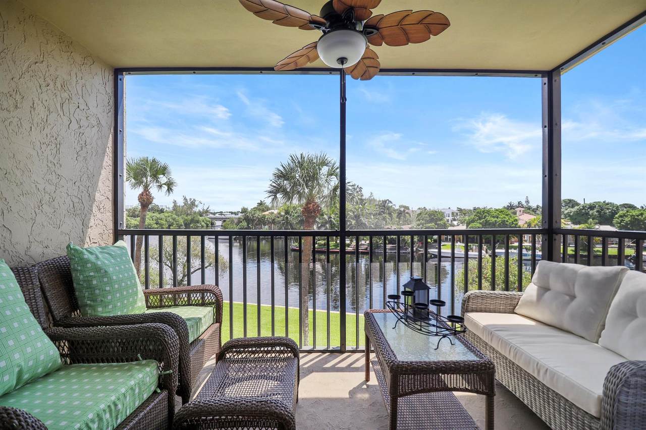 13 Royal Palm Way - Photo 1