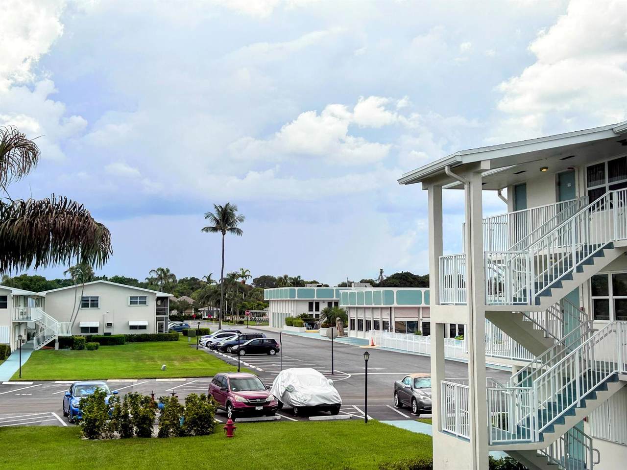 https://bt-photos.global.ssl.fastly.net/beaches/1280_boomver_1_R11120886-2.jpg