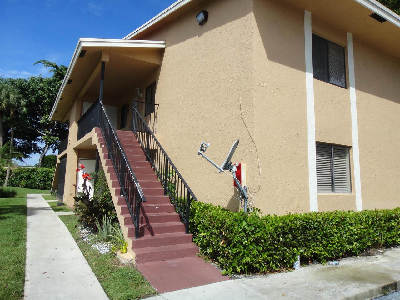 6021 10th Avenue - Photo 1