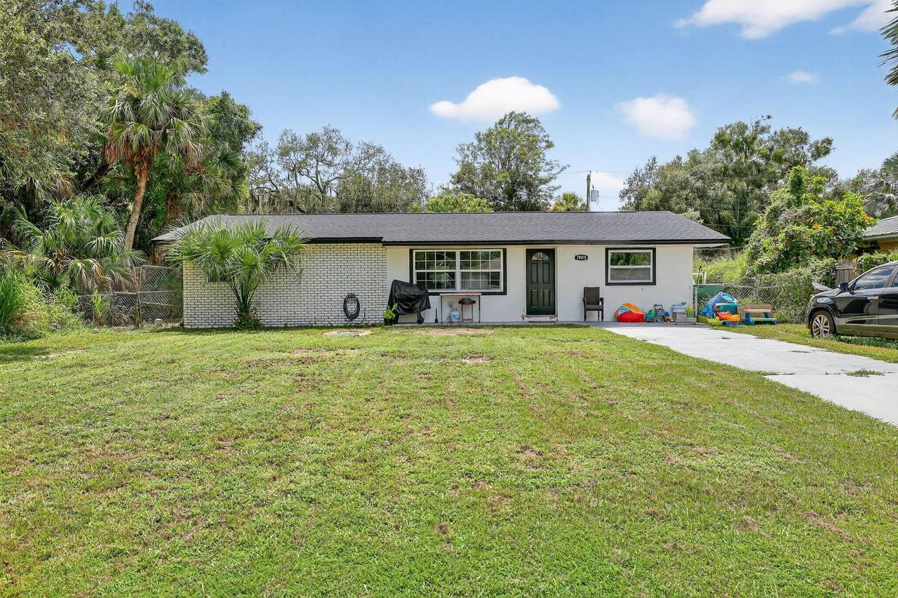 7905 Penny - Photo 1