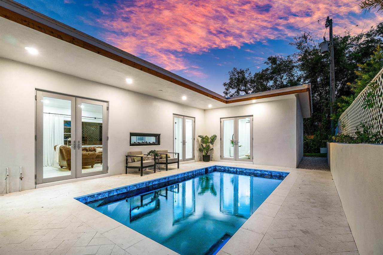 2330 Lake Avenue - Photo 1