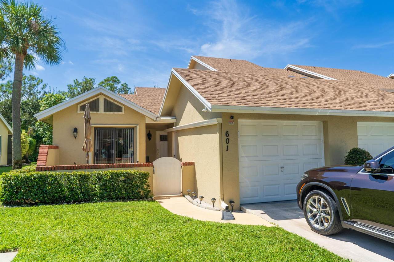 601 Maplewood Drive - Photo 1