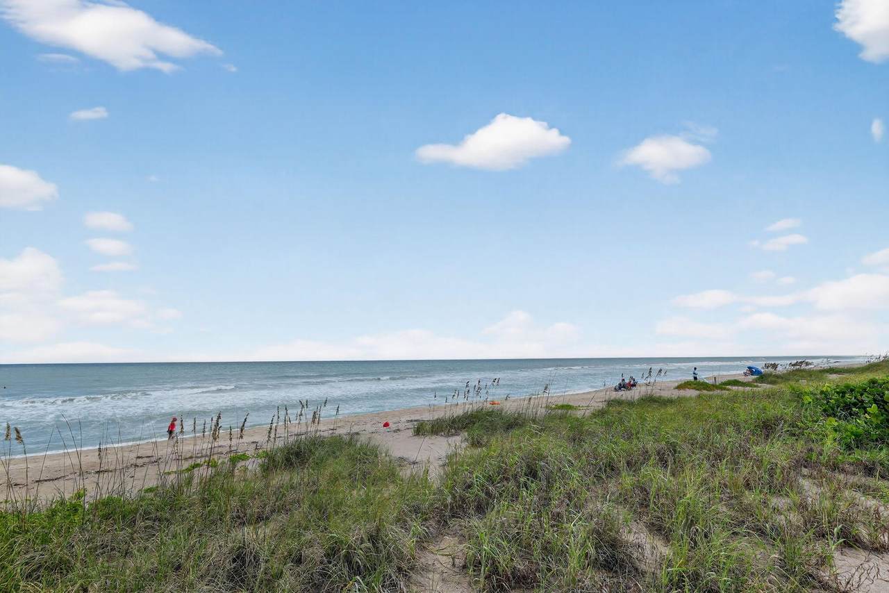 10310 Ocean - Photo 1