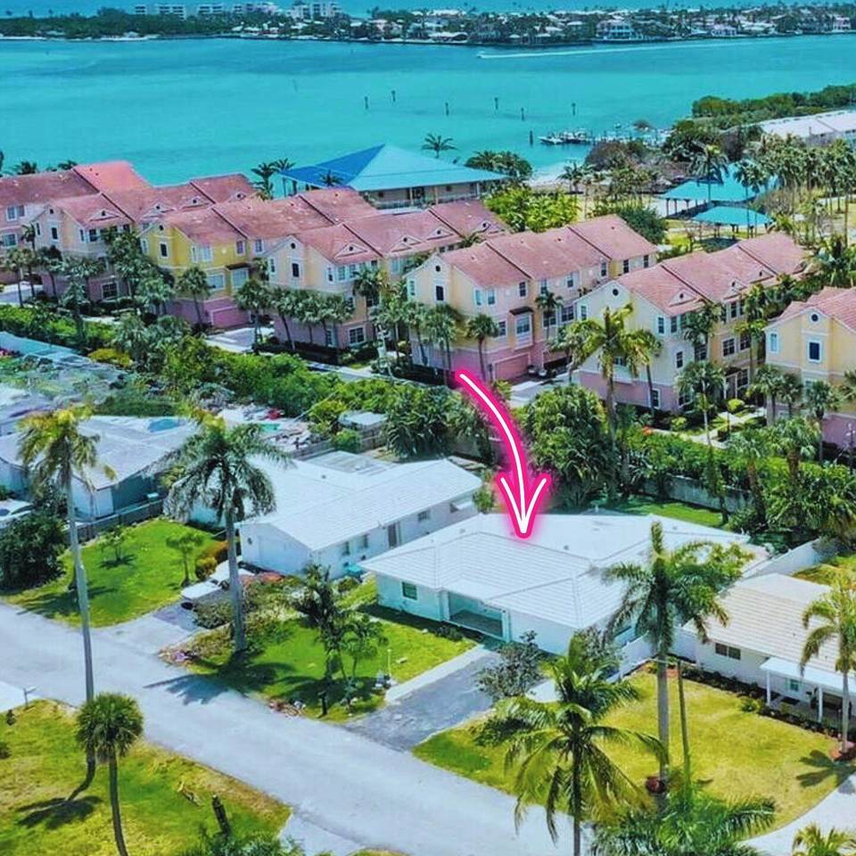 632 Las Palmas - Photo 1