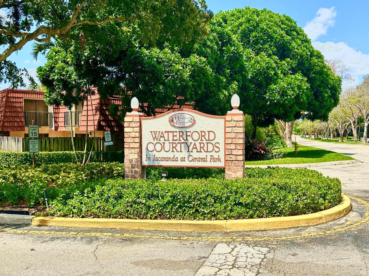 9937 6 Court - Photo 1