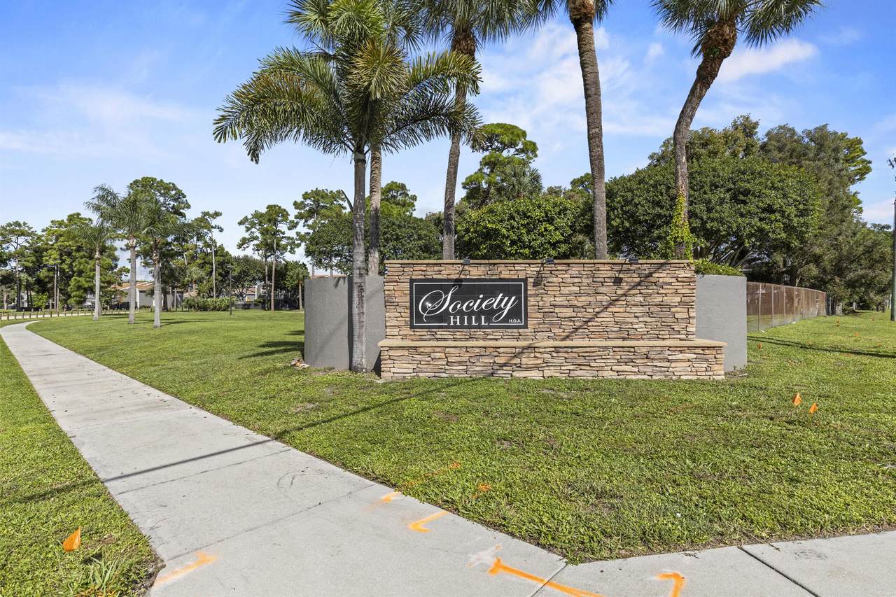 814 Hill Drive - Photo 1