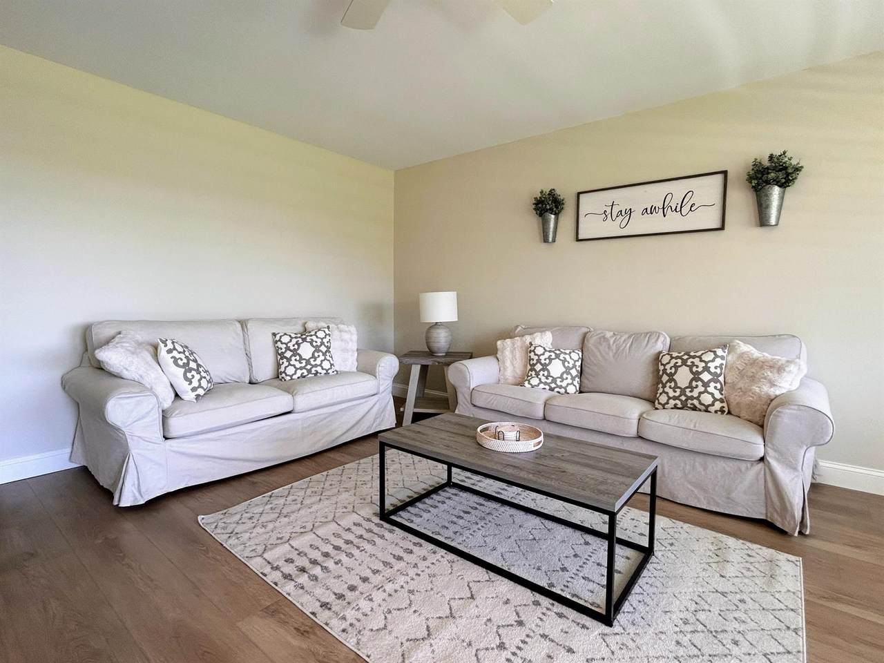620 Horizons W - Photo 1
