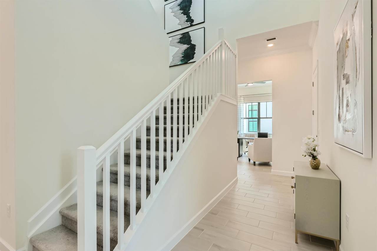 512 Fascino Circle - Photo 1
