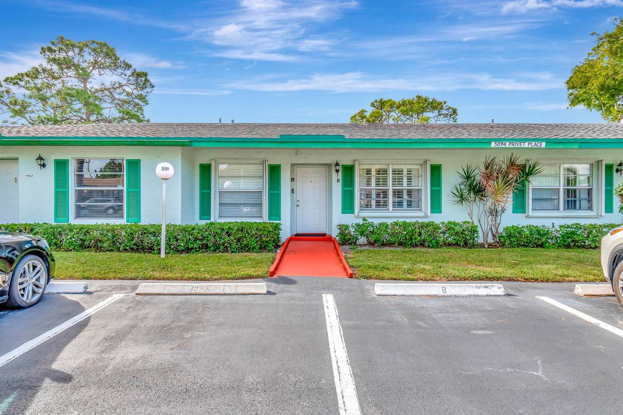 5094 Privet Place - Photo 1